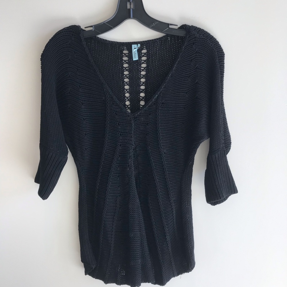 Guess lightweight sweater